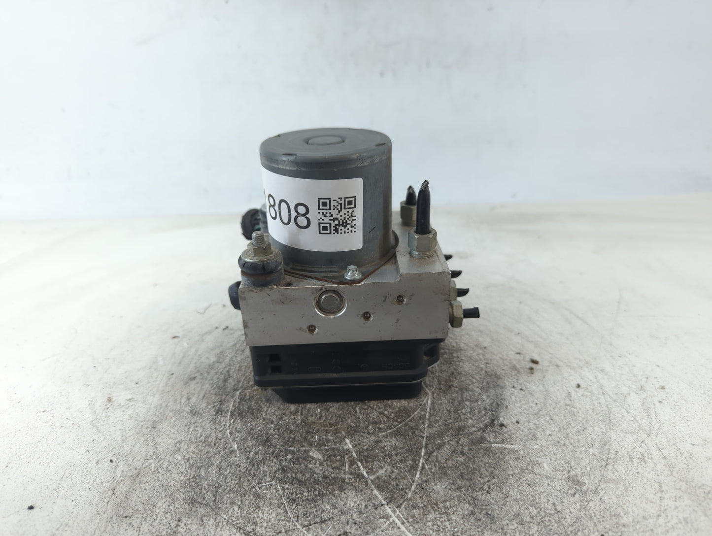 2012-2017 Gmc Acadia ABS Pump Control Module Replacement P/N:0 265 252 460 AA Fits Fits 2012 2013 2014 2015 2016 2017 OEM Used Auto Parts - Oemusedautoparts1.com