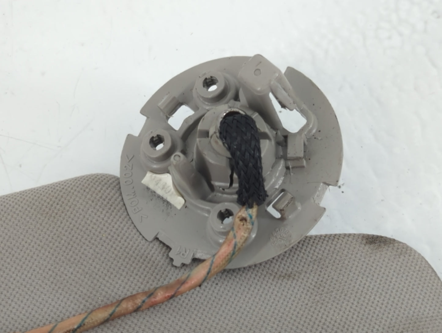 2010 Chevrolet Traverse Sun Visor Shade Replacement Passenger Right Mirror Fits OEM Used Auto Parts - Oemusedautoparts1.com