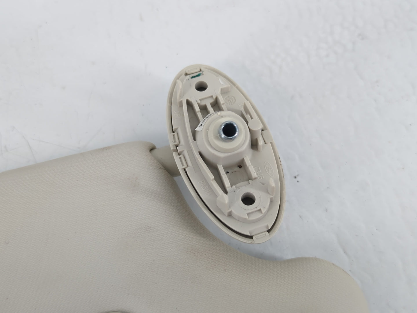 2013-2015 Ford Focus Sun Visor Shade Replacement Passenger Right Mirror Fits Fits 2013 2014 2015 OEM Used Auto Parts - Oemusedautoparts1.com