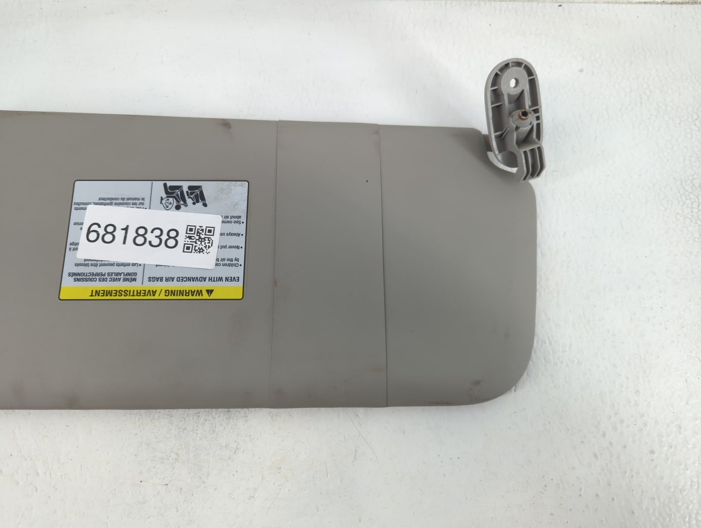 2014 Nissan Nv200 Sun Visor Shade Replacement Passenger Right Mirror Fits OEM Used Auto Parts - Oemusedautoparts1.com