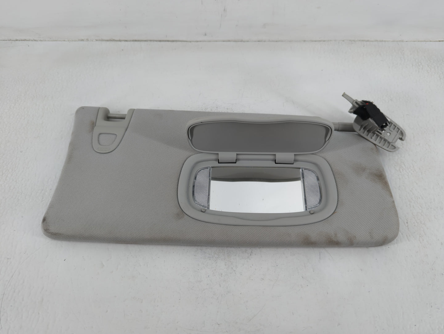 2018 Jeep Compass Sun Visor Shade Replacement Passenger Right Mirror Fits OEM Used Auto Parts - Oemusedautoparts1.com