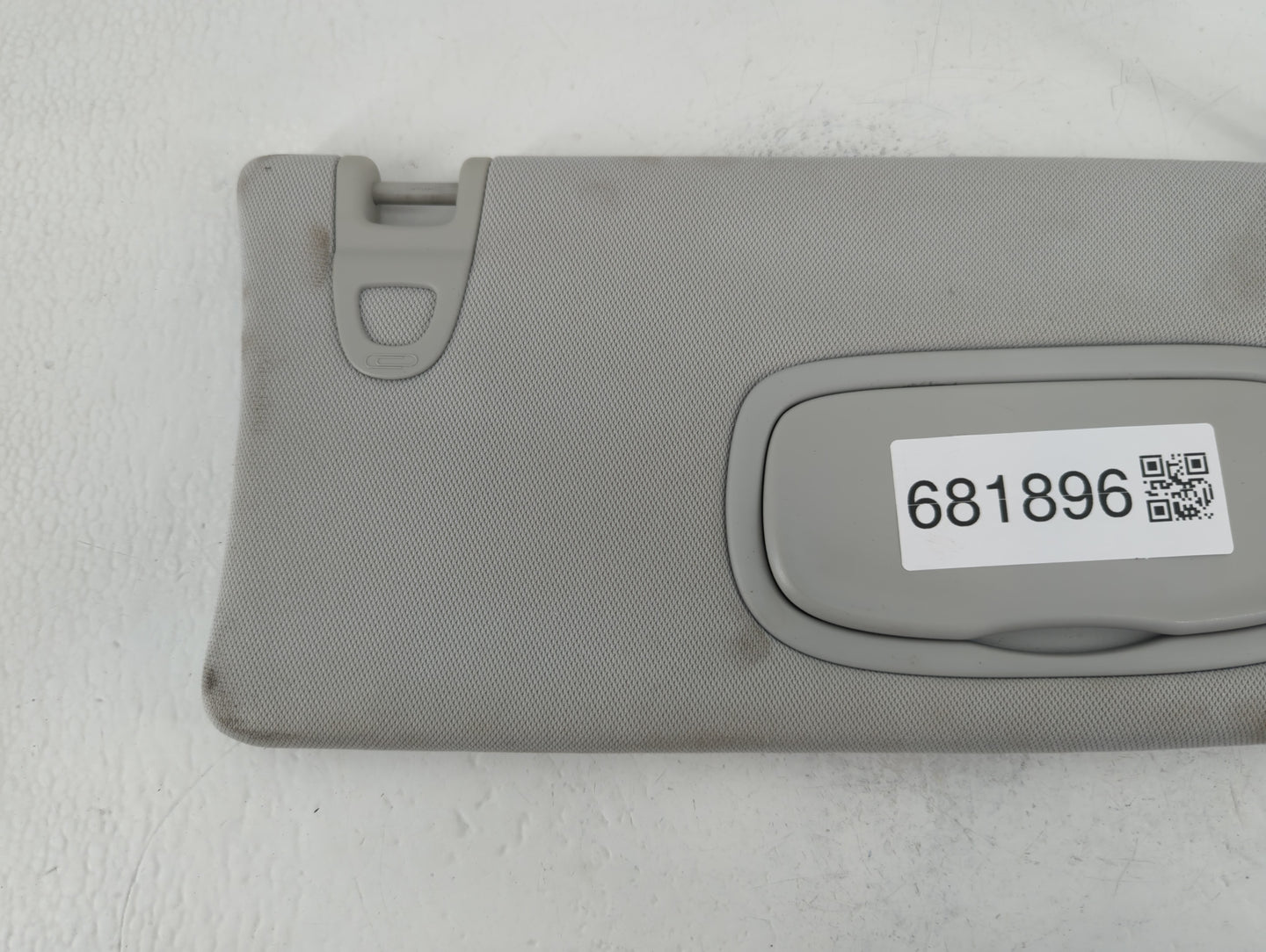 2018 Jeep Compass Sun Visor Shade Replacement Passenger Right Mirror Fits OEM Used Auto Parts - Oemusedautoparts1.com