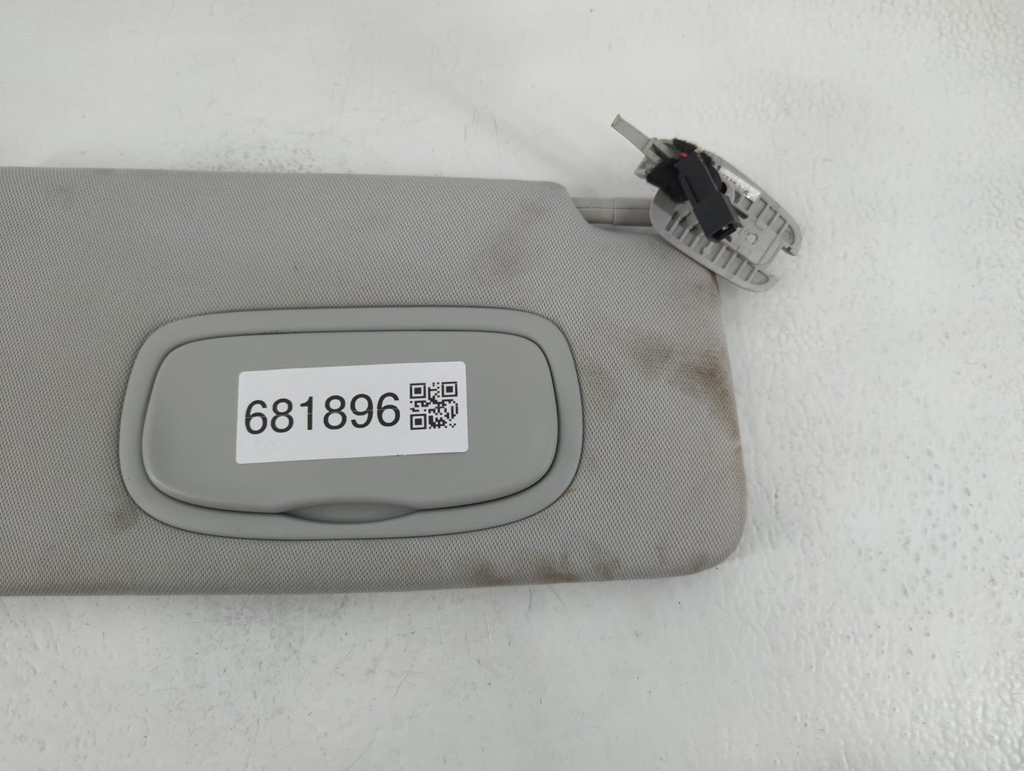 2018 Jeep Compass Sun Visor Shade Replacement Passenger Right Mirror Fits OEM Used Auto Parts - Oemusedautoparts1.com