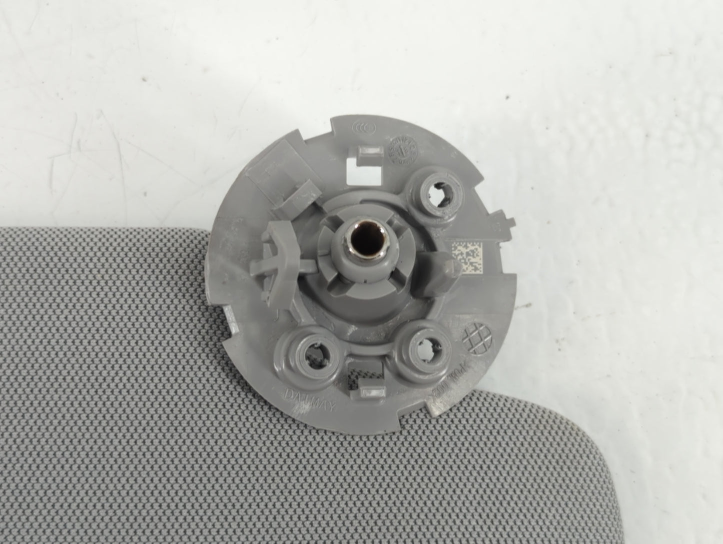 2017-2021 Chevrolet Trax Sun Visor Shade Replacement Passenger Right Mirror Fits Fits 2017 2018 2019 2020 2021 OEM Used Auto Parts - Oemusedautoparts1.com