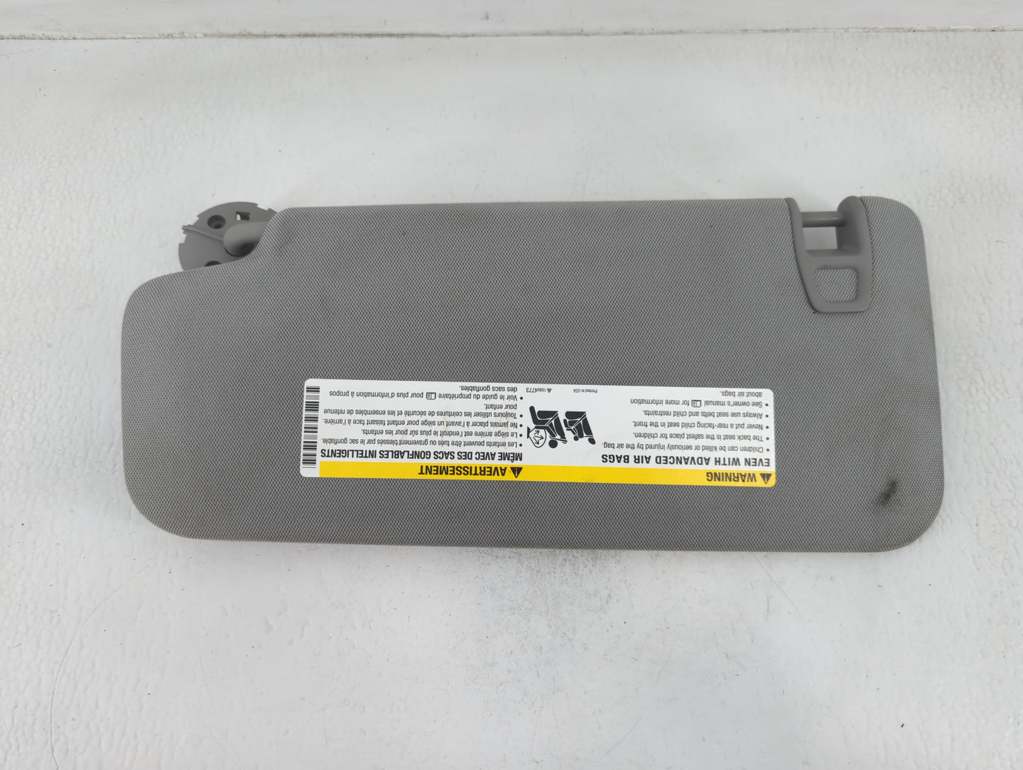 2017-2021 Chevrolet Trax Sun Visor Shade Replacement Passenger Right Mirror Fits Fits 2017 2018 2019 2020 2021 OEM Used Auto Parts - Oemusedautoparts1.com