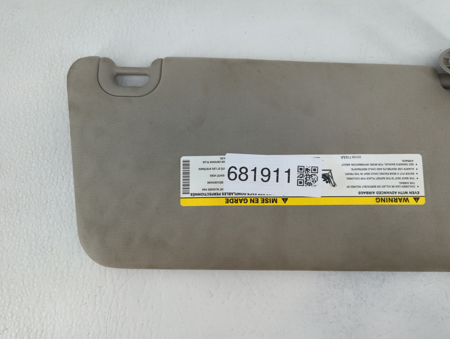 2007 Dodge Ram 1500 Sun Visor Shade Replacement Driver Left Mirror Fits Fits 2013 2014 2015 2016 2017 2018 2019 2020 2021 2022 OEM Used Auto Parts - Oemusedautoparts1.com