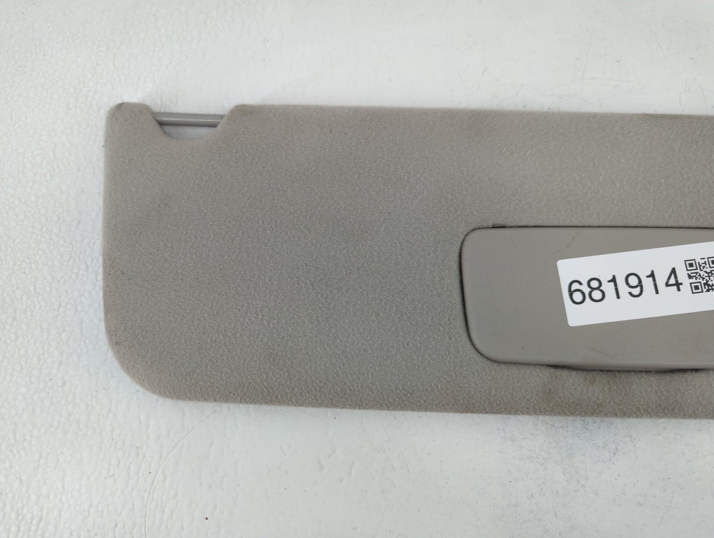 2005-2010 Toyota Sienna Sun Visor Shade Replacement Passenger Right Mirror Fits Fits 2005 2006 2007 2008 2009 2010 OEM Used Auto Parts - Oemusedautoparts1.com