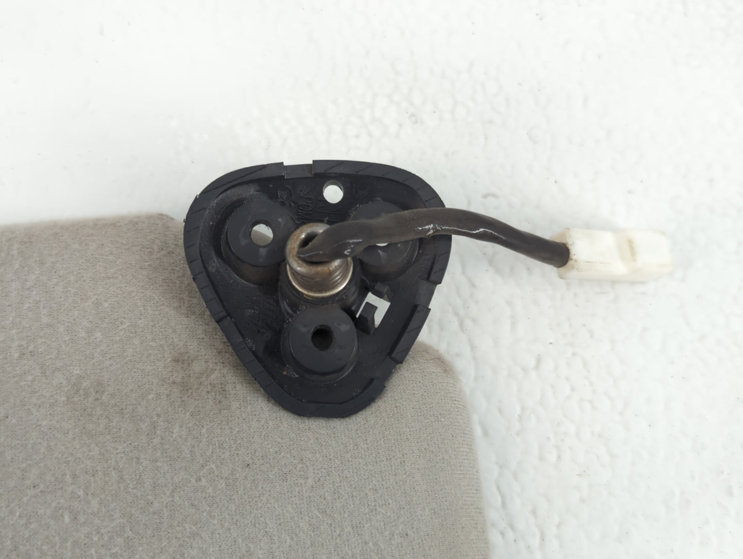 2005-2010 Toyota Sienna Sun Visor Shade Replacement Passenger Right Mirror Fits Fits 2005 2006 2007 2008 2009 2010 OEM Used Auto Parts - Oemusedautoparts1.com