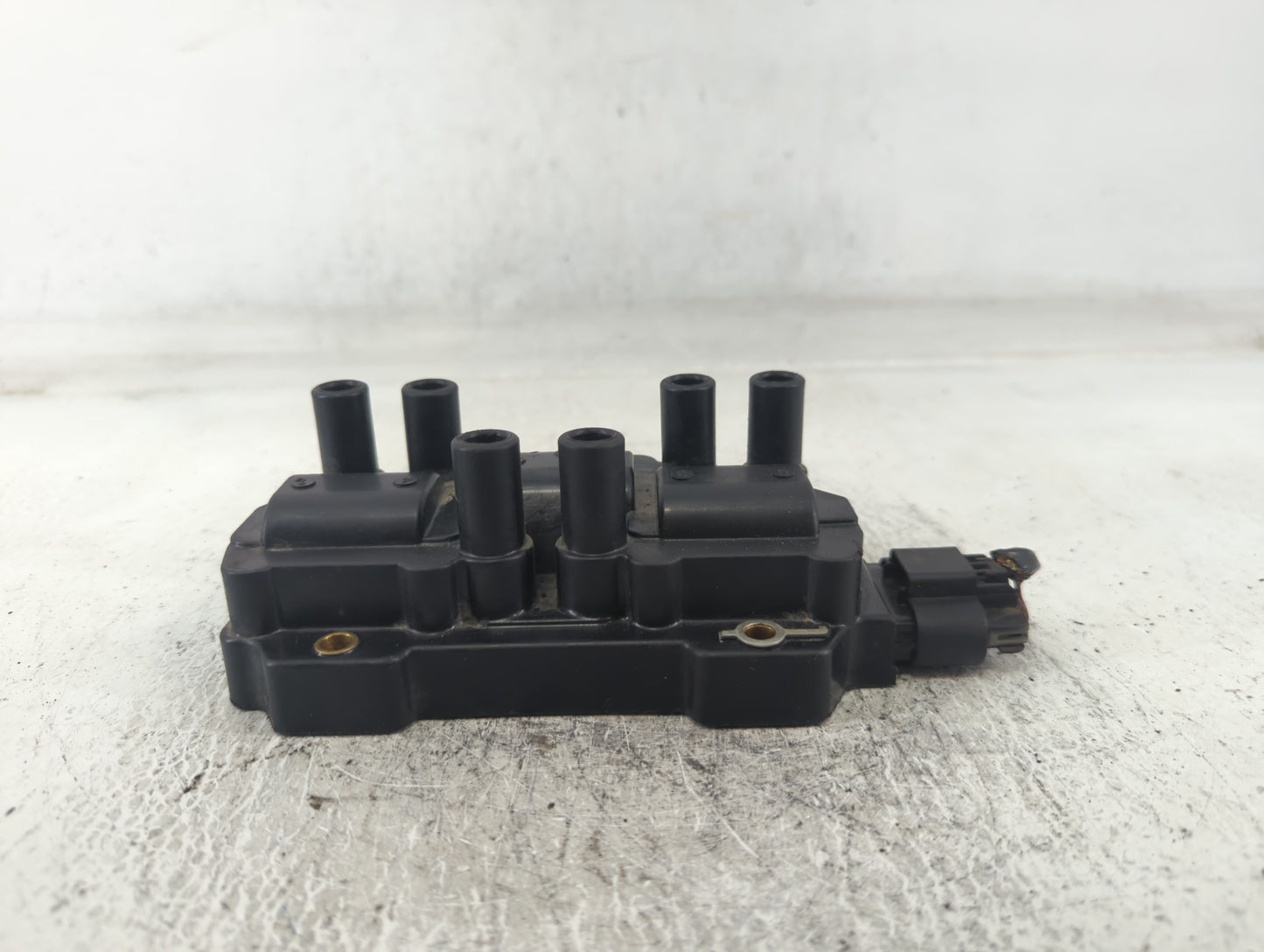 2005 Chevrolet Uplander ICM IGNITION CONTROL MODULE - Oemusedautoparts1.com