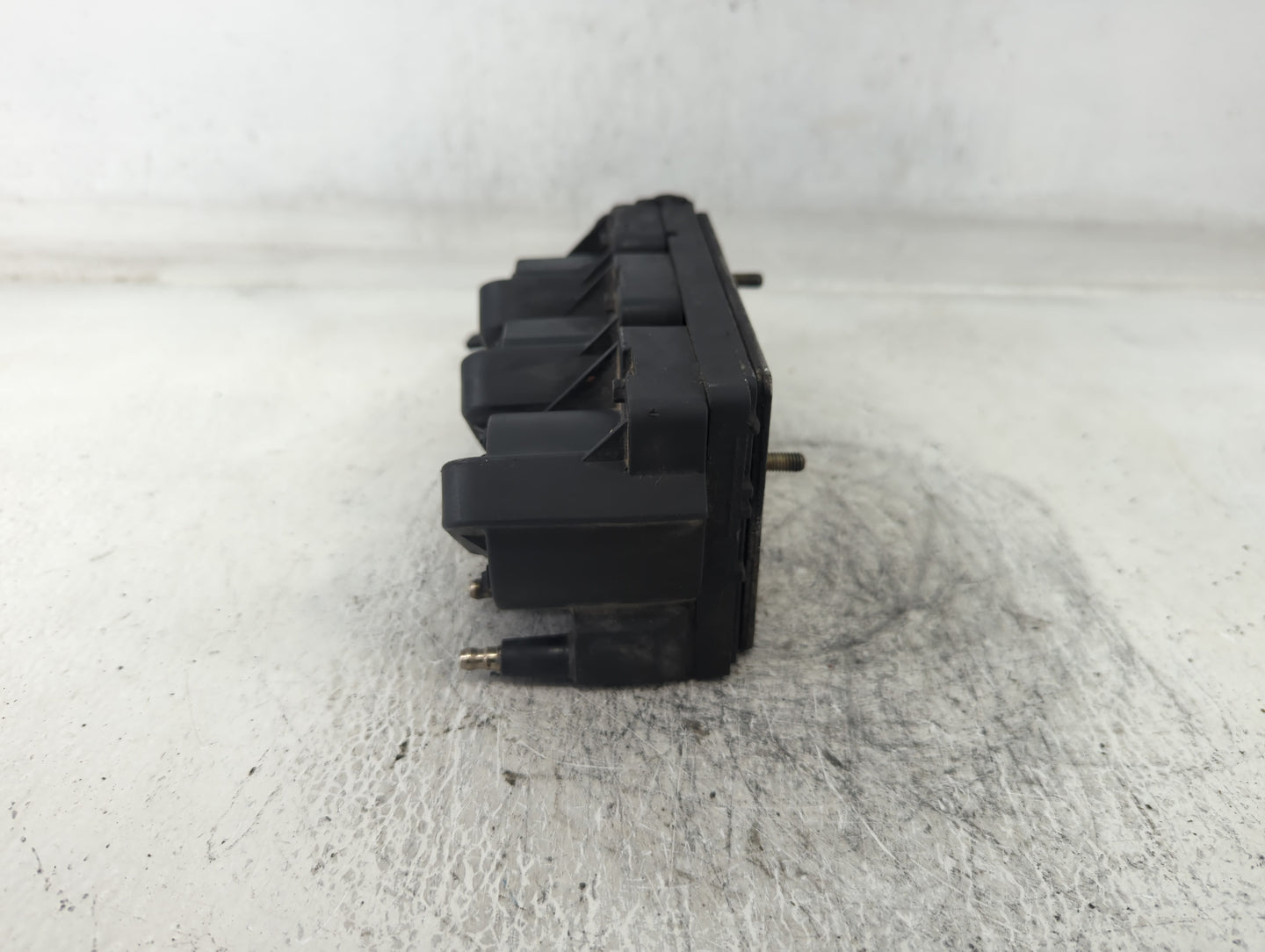 2004 Chevrolet Impala Engine Distributor Oem - Oemusedautoparts1.com