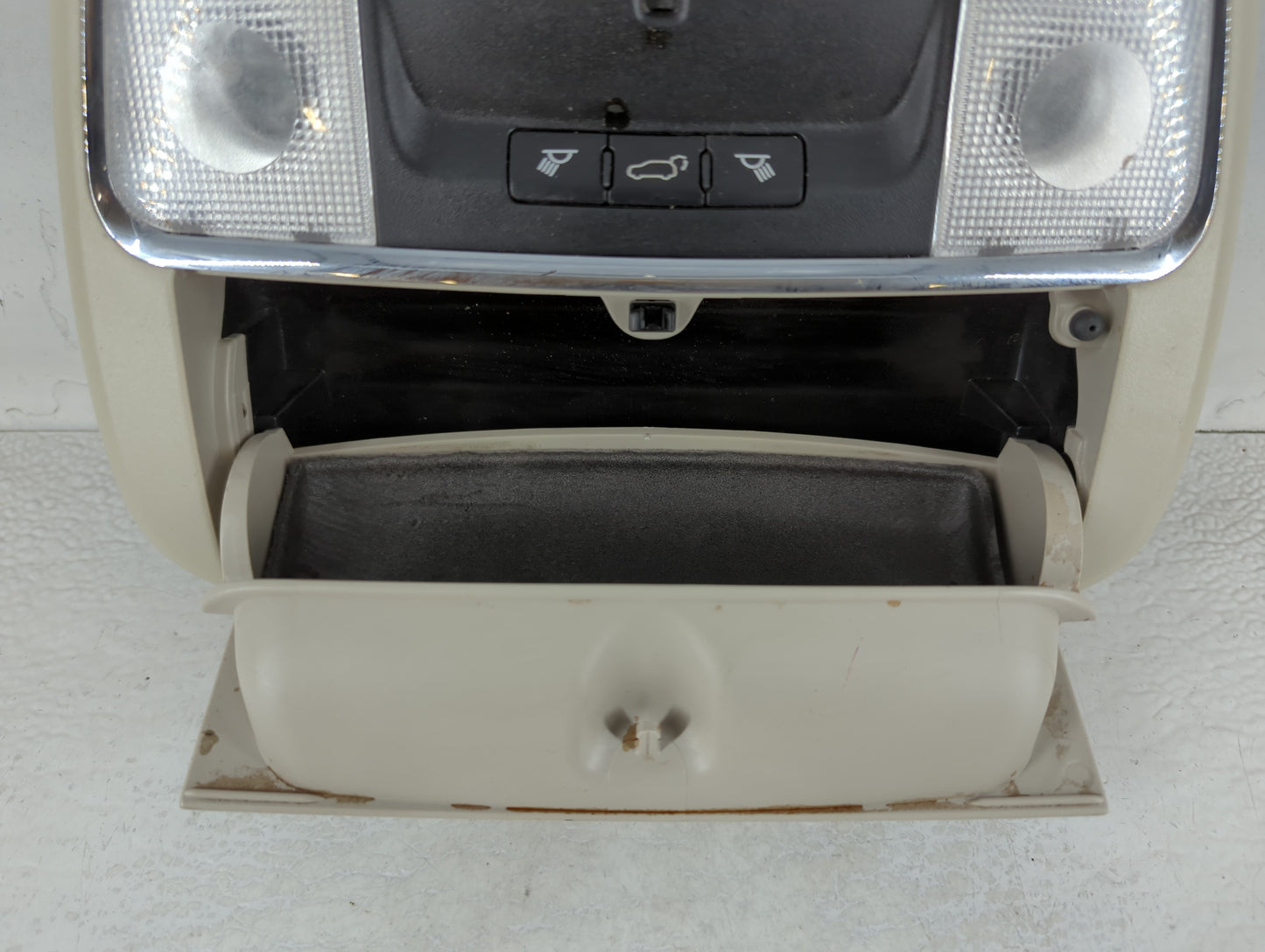 2016 Dodge Durango Overhead Roof Console - Oemusedautoparts1.com