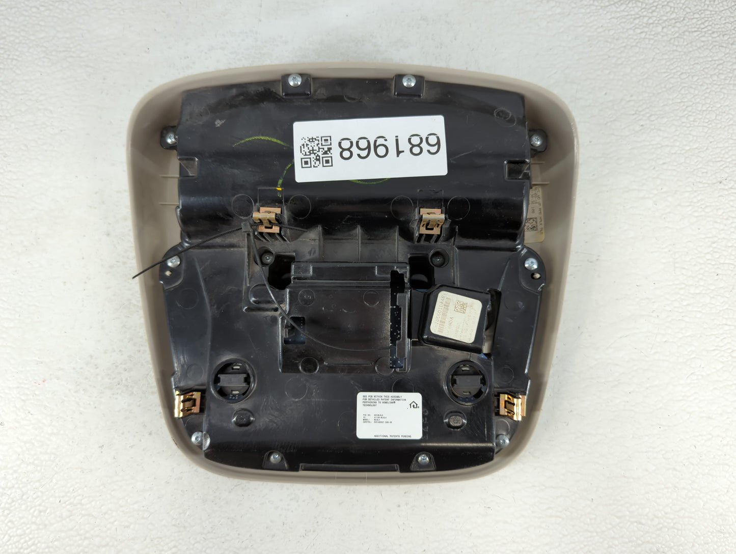 2016 Dodge Durango Overhead Roof Console - Oemusedautoparts1.com