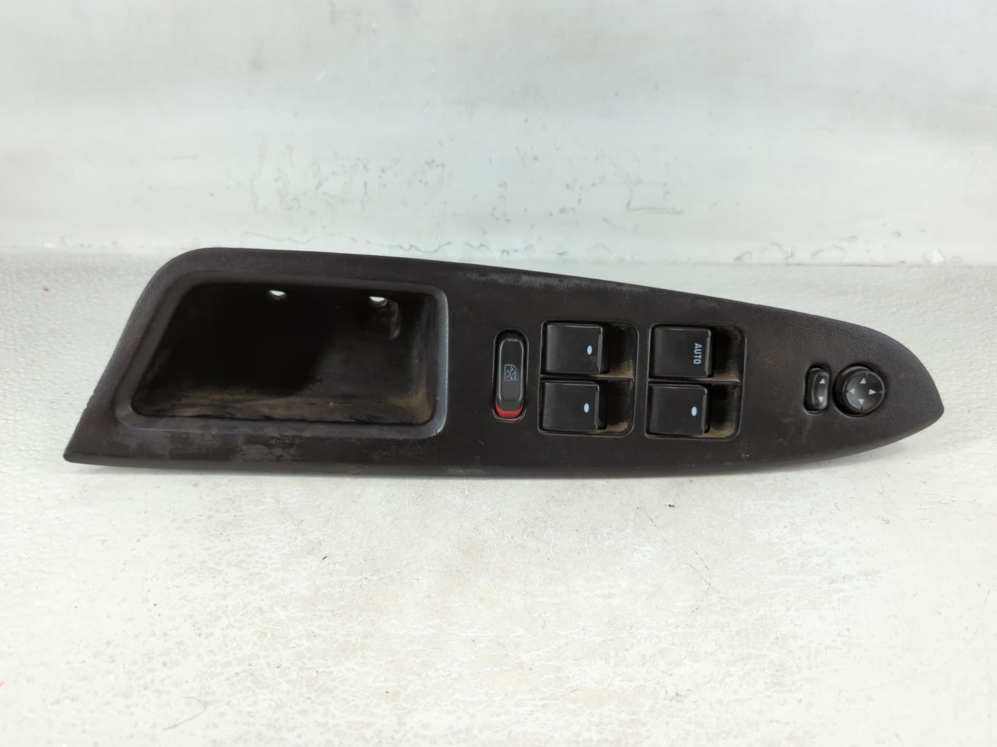 2006-2008 Chevrolet Impala Master Power Window Switch Replacement Driver Side Left P/N:10340140 Fits Fits 2006 2007 2008 OEM Used Auto Parts - Oemusedautoparts1.com