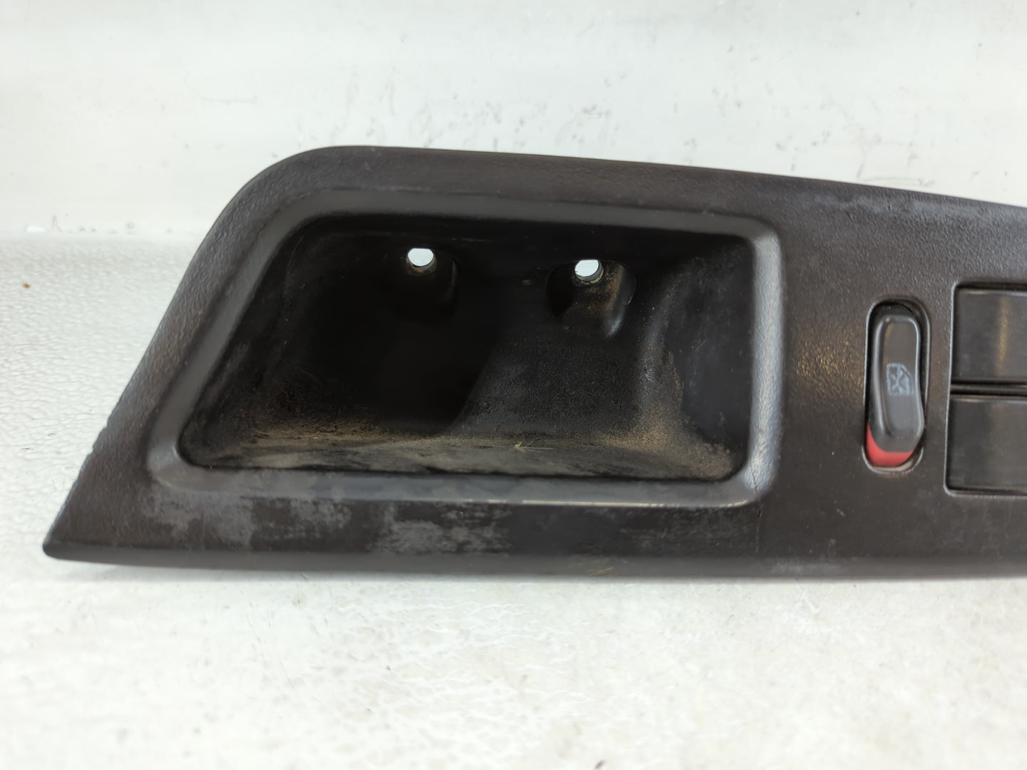 2006-2008 Chevrolet Impala Master Power Window Switch Replacement Driver Side Left P/N:10340140 Fits Fits 2006 2007 2008 OEM Used Auto Parts - Oemusedautoparts1.com