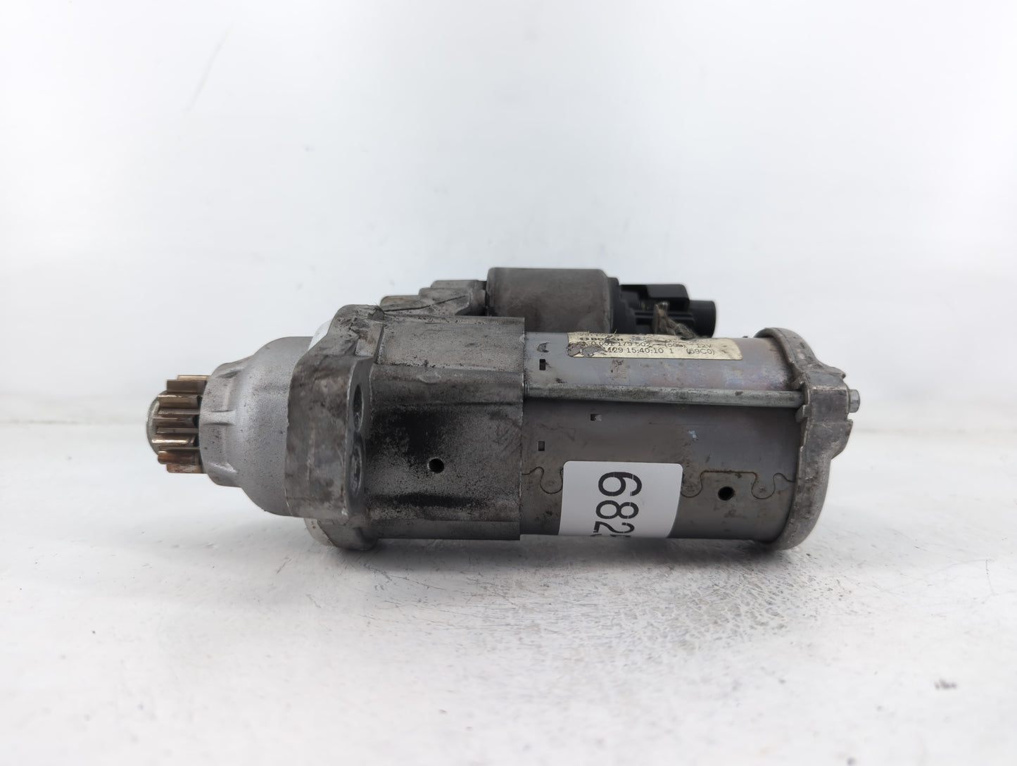 2021-2022 Volkswagen Tiguan Car Starter Motor Solenoid OEM P/N:29112019 02M 911 022 F Fits Fits 2020 2021 2022 OEM Used Auto Parts - Oemusedautoparts1.com