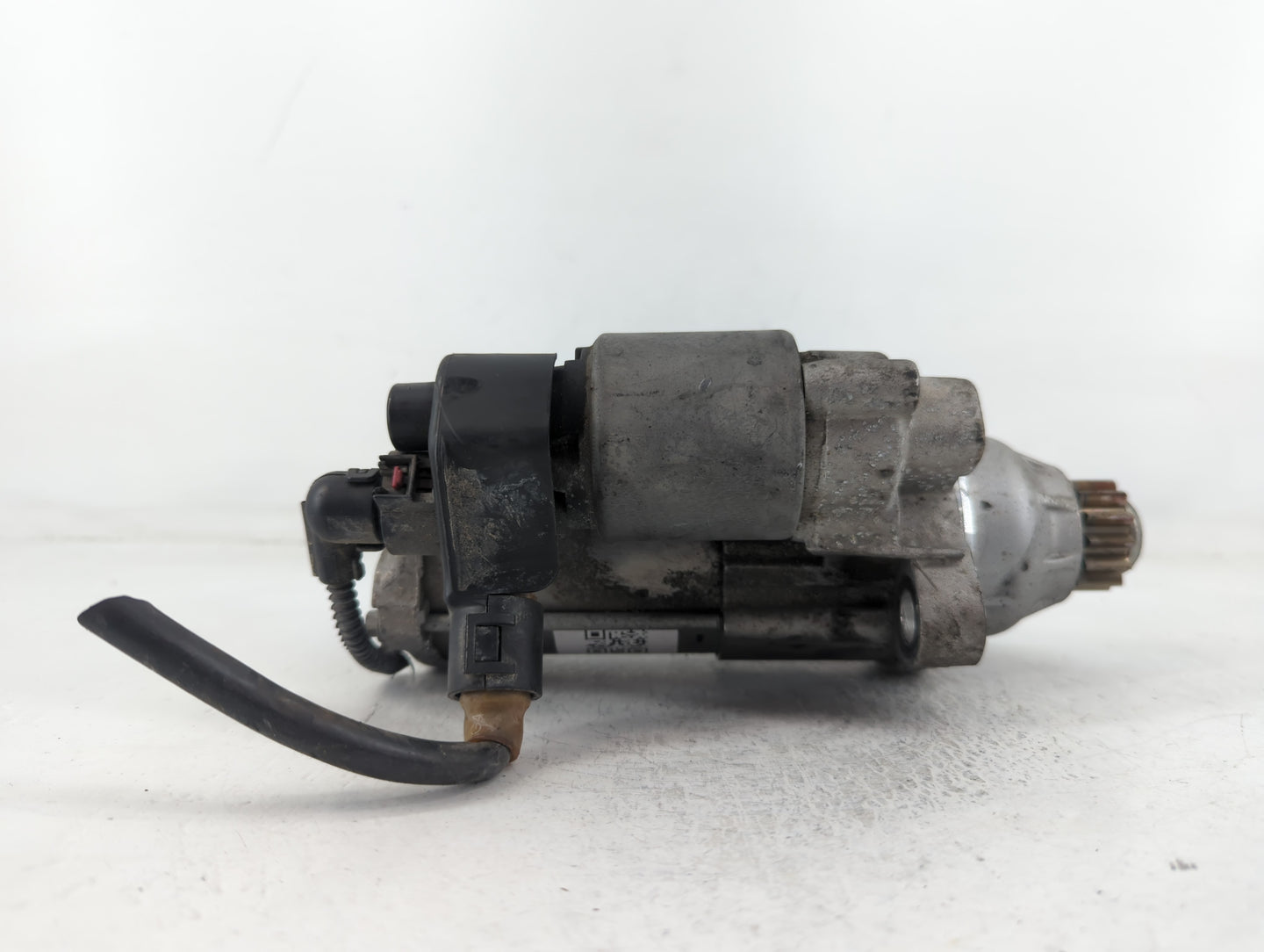 2021-2022 Volkswagen Tiguan Car Starter Motor Solenoid OEM P/N:29112019 02M 911 022 F Fits Fits 2020 2021 2022 OEM Used Auto Parts - Oemusedautoparts1.com