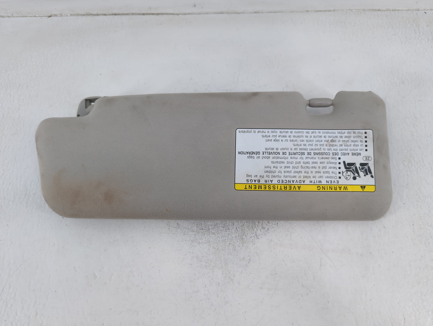 2010-2015 Toyota Prius Sun Visor Shade Replacement Passenger Right Mirror Fits Fits 2010 2011 2012 2013 2014 2015 OEM Used Auto Parts - Oemusedautoparts1.com