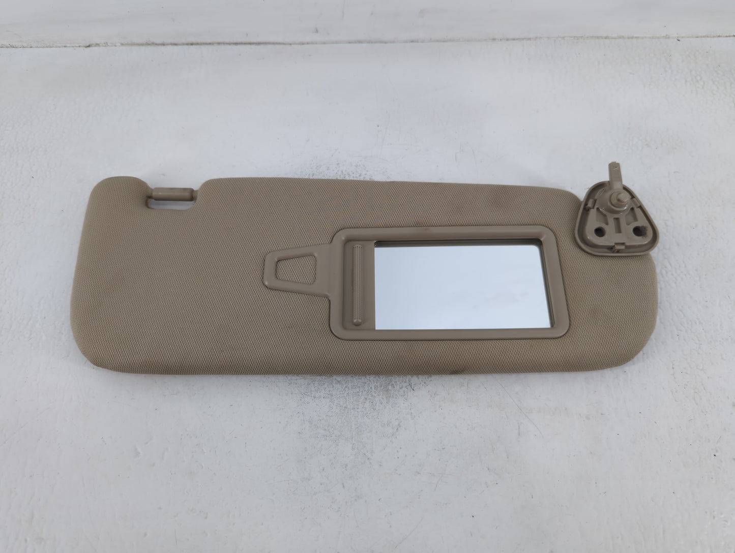 2011-2016 Kia Optima Sun Visor Shade Replacement Passenger Right Mirror Fits Fits 2011 2012 2013 2014 2015 2016 OEM Used Auto Parts - Oemusedautoparts1.com