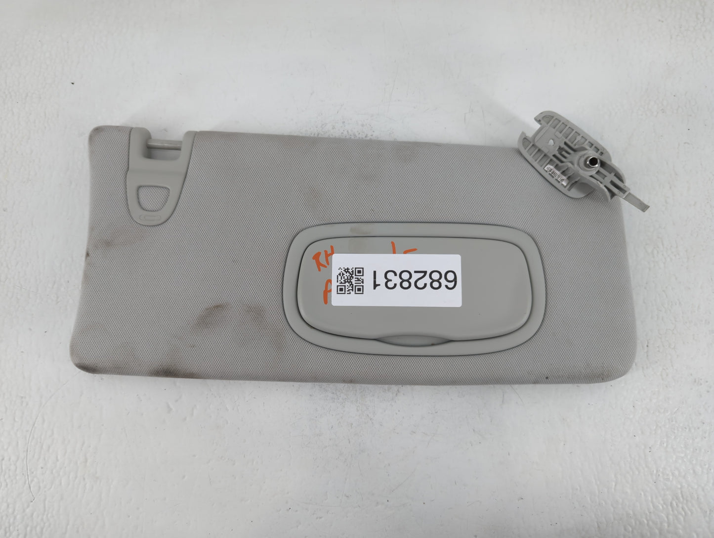2018 Jeep Compass Sun Visor Shade Replacement Passenger Right Mirror Fits OEM Used Auto Parts - Oemusedautoparts1.com