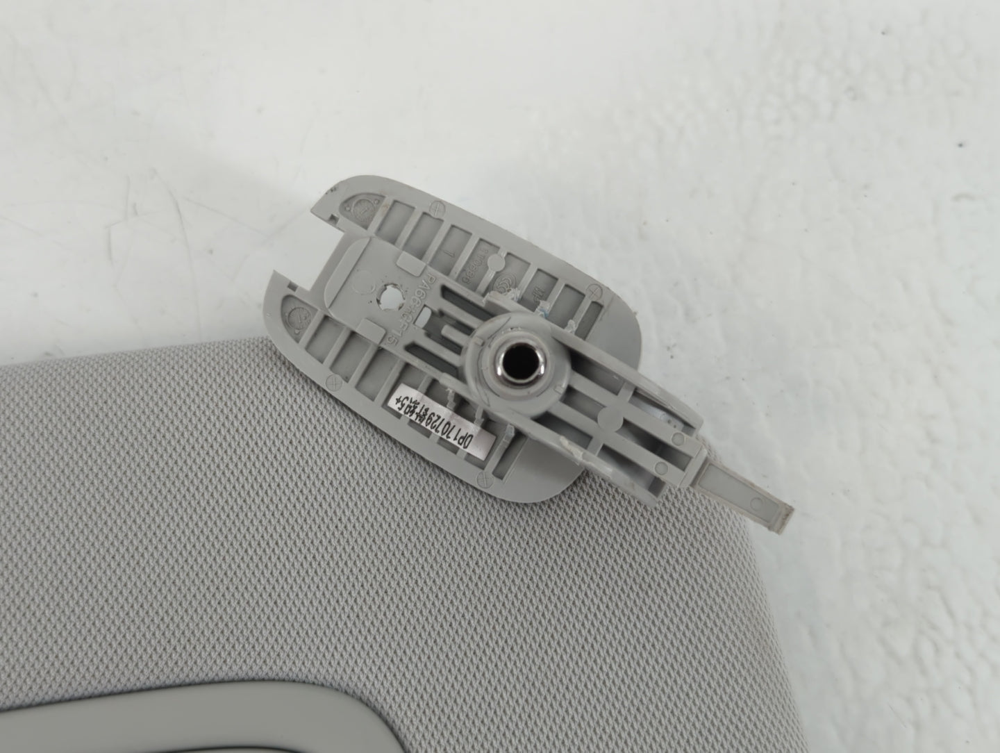 2018 Jeep Compass Sun Visor Shade Replacement Passenger Right Mirror Fits OEM Used Auto Parts - Oemusedautoparts1.com
