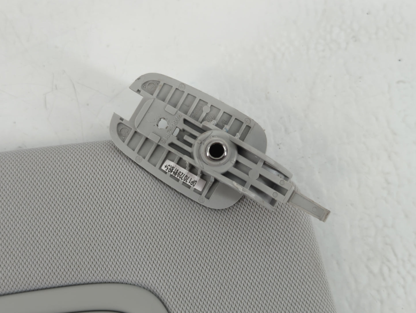 2018 Jeep Compass Sun Visor Shade Replacement Passenger Right Mirror Fits OEM Used Auto Parts - Oemusedautoparts1.com