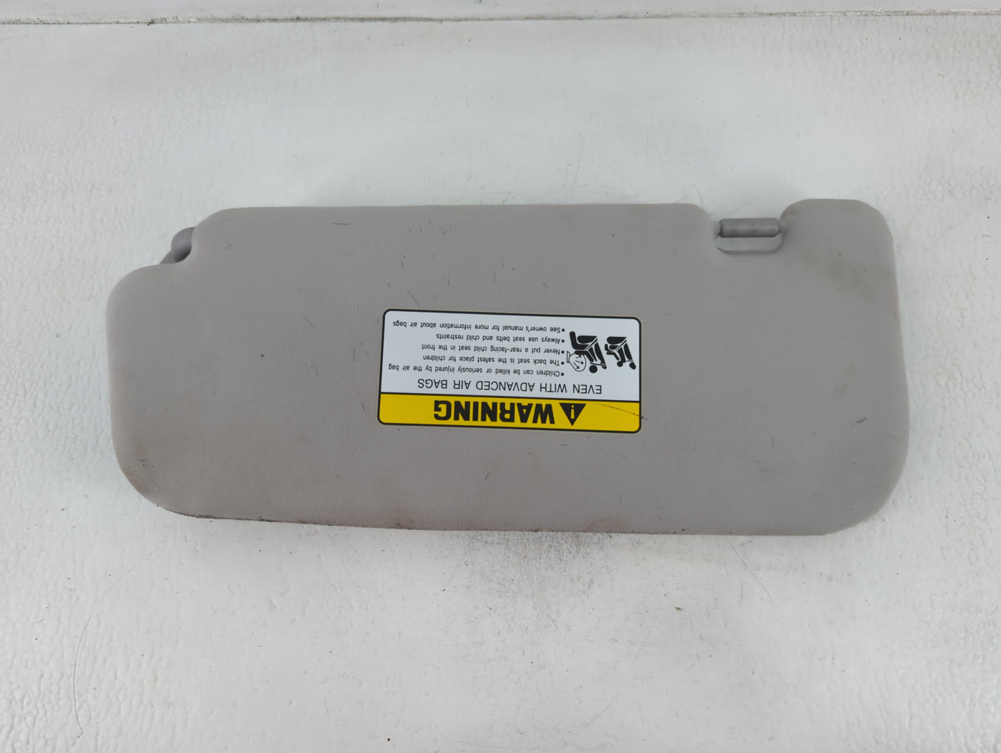 2012-2017 Hyundai Azera Sun Visor Shade Replacement Driver Left Mirror Fits Fits 2012 2013 2014 2015 2016 2017 OEM Used Auto Parts - Oemusedautoparts1.com