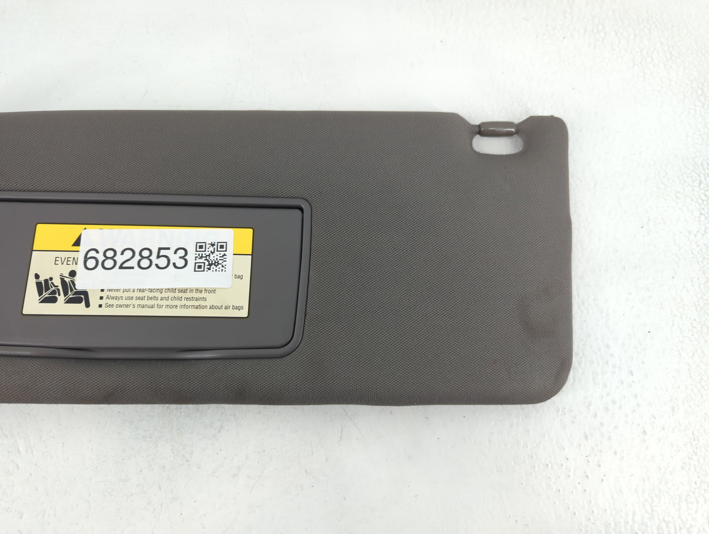 2006-2010 Honda Odyssey Sun Visor Shade Replacement Driver Left Mirror Fits Fits 2006 2007 2008 2009 2010 OEM Used Auto Parts - Oemusedautoparts1.com