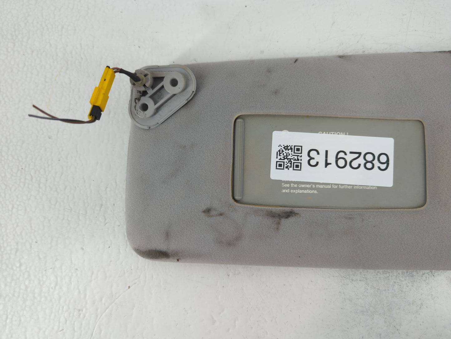 1995 Bmw 740i Sun Visor Shade Replacement Driver Left Mirror Fits OEM Used Auto Parts - Oemusedautoparts1.com