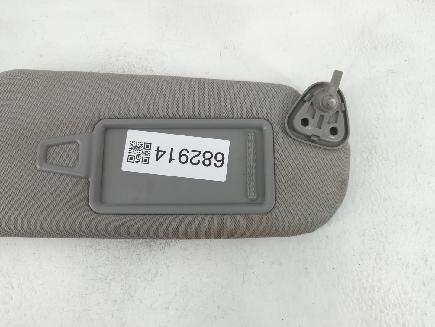 2011-2016 Kia Optima Sun Visor Shade Replacement Passenger Right Mirror Fits Fits 2011 2012 2013 2014 2015 2016 OEM Used Auto Parts - Oemusedautoparts1.com