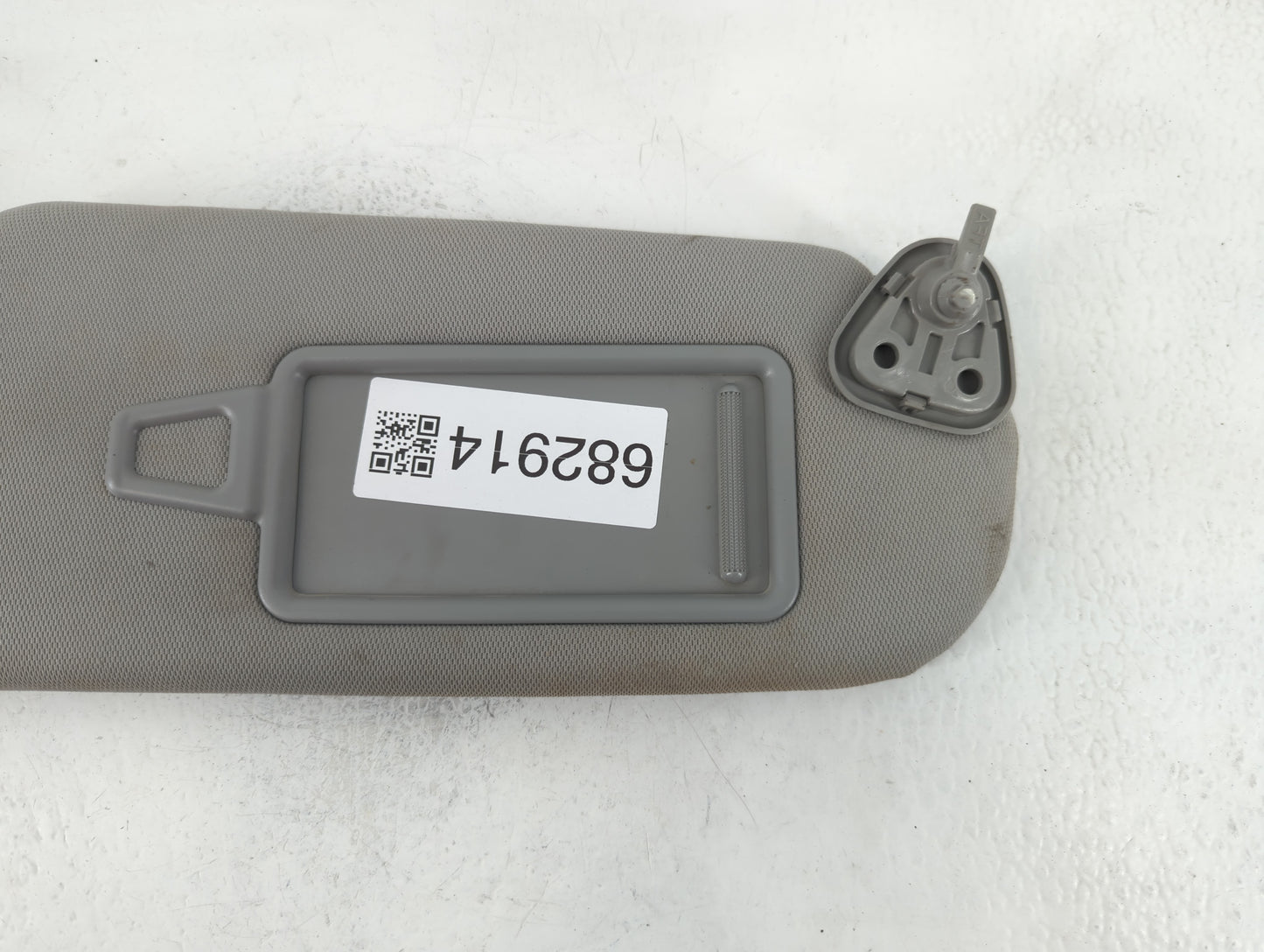 2011-2016 Kia Optima Sun Visor Shade Replacement Passenger Right Mirror Fits Fits 2011 2012 2013 2014 2015 2016 OEM Used Auto Parts - Oemusedautoparts1.com