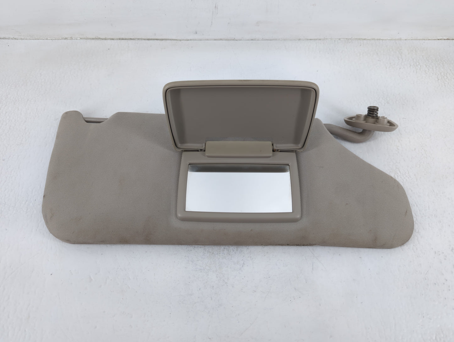 2006-2007 Dodge Charger Sun Visor Shade Replacement Passenger Right Mirror Fits Fits 2006 2007 OEM Used Auto Parts - Oemusedautoparts1.com