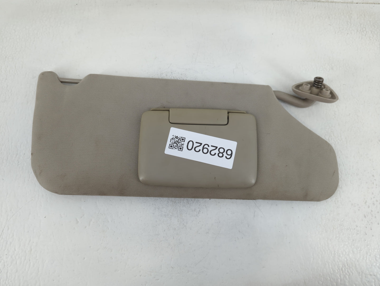 2006-2007 Dodge Charger Sun Visor Shade Replacement Passenger Right Mirror Fits Fits 2006 2007 OEM Used Auto Parts - Oemusedautoparts1.com