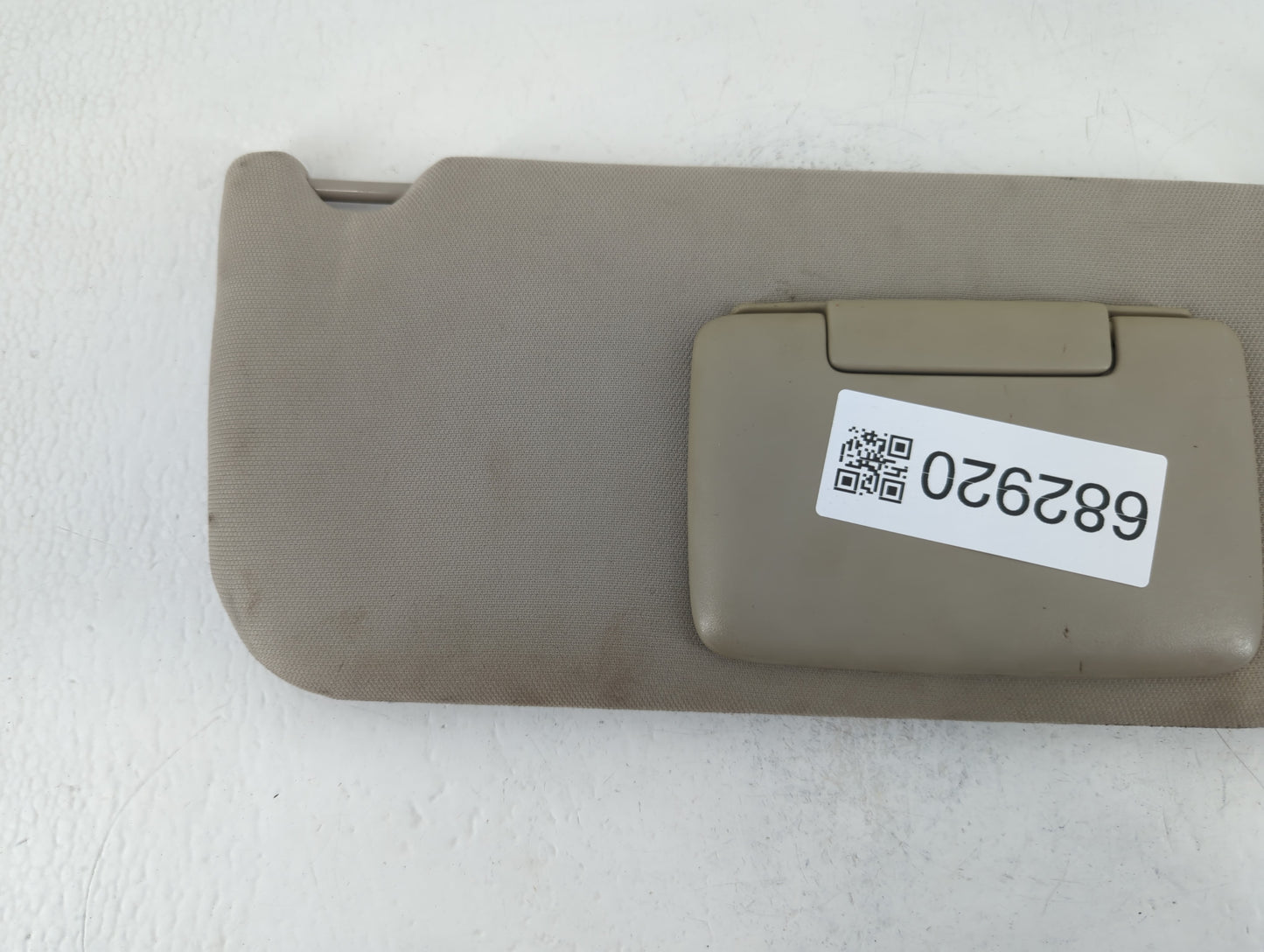 2006-2007 Dodge Charger Sun Visor Shade Replacement Passenger Right Mirror Fits Fits 2006 2007 OEM Used Auto Parts - Oemusedautoparts1.com