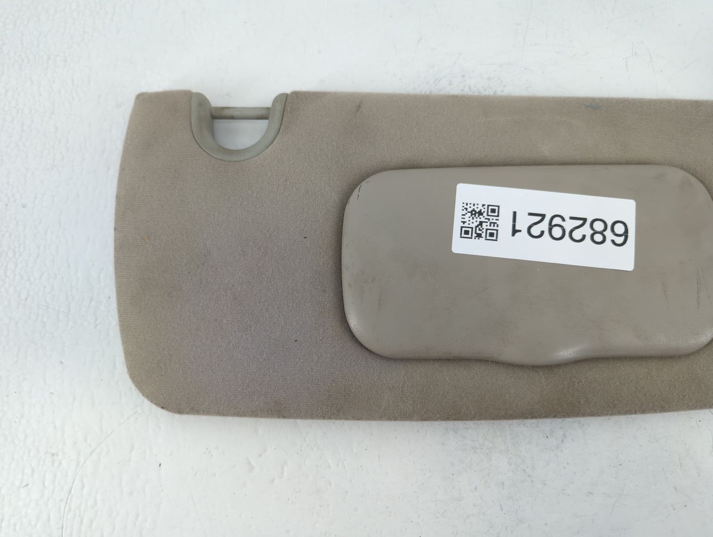 2006 Lincoln Navigator Sun Visor Shade Replacement Passenger Right Mirror Fits OEM Used Auto Parts - Oemusedautoparts1.com