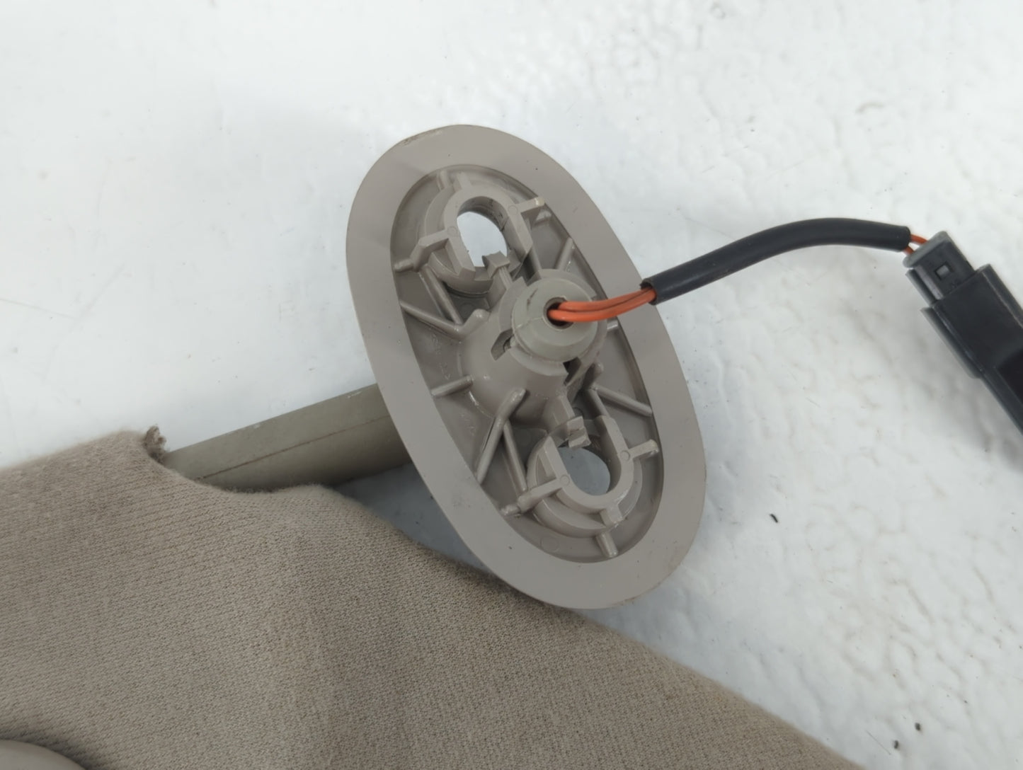 2006 Lincoln Navigator Sun Visor Shade Replacement Passenger Right Mirror Fits OEM Used Auto Parts - Oemusedautoparts1.com