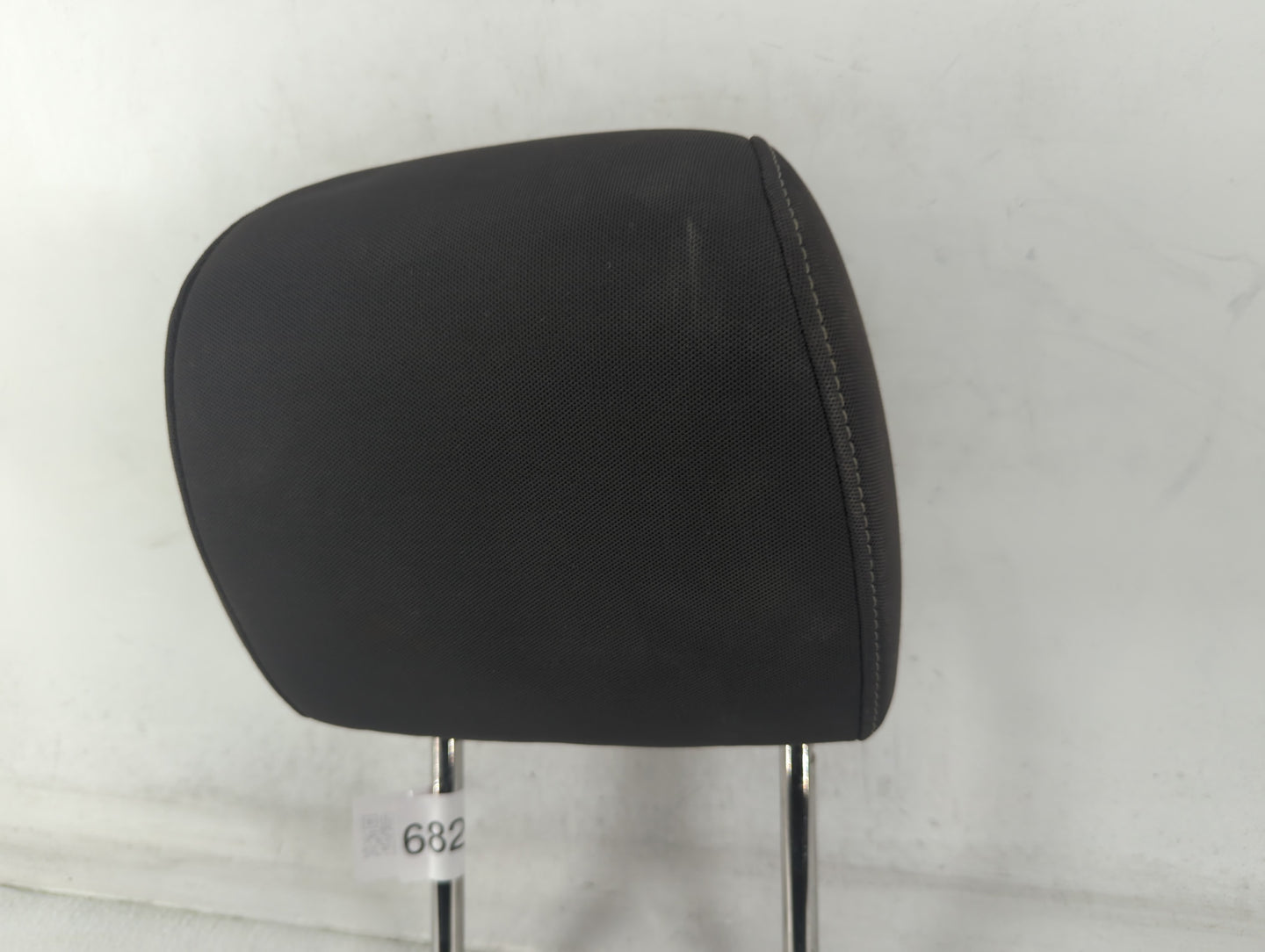 2013-2016 Chevrolet Sonic Headrest Head Rest Front Driver Passenger Seat Fits Fits 2013 2014 2015 2016 OEM Used Auto Parts - Oemusedautoparts1.com