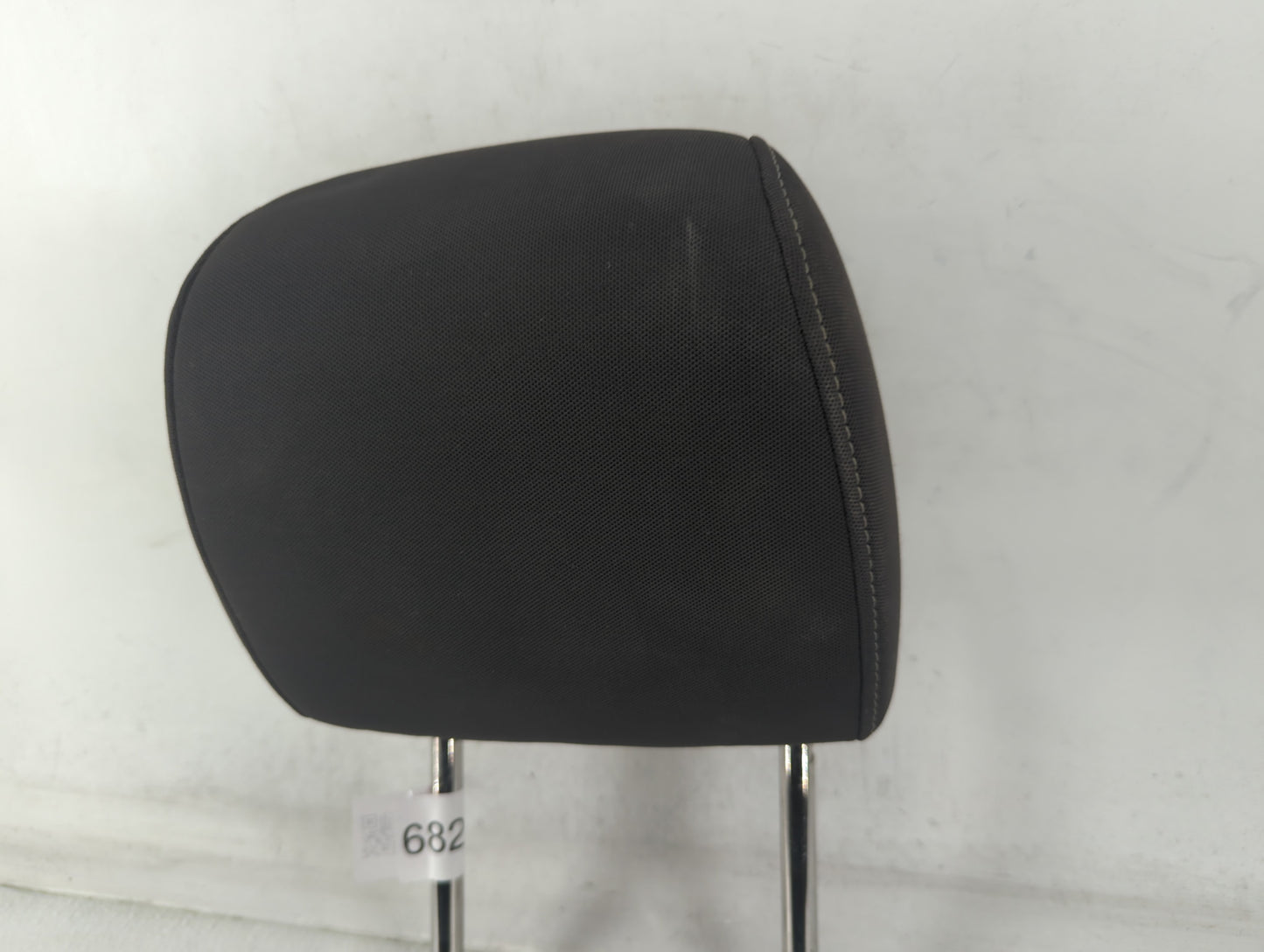 2013-2016 Chevrolet Sonic Headrest Head Rest Front Driver Passenger Seat Fits Fits 2013 2014 2015 2016 OEM Used Auto Parts - Oemusedautoparts1.com