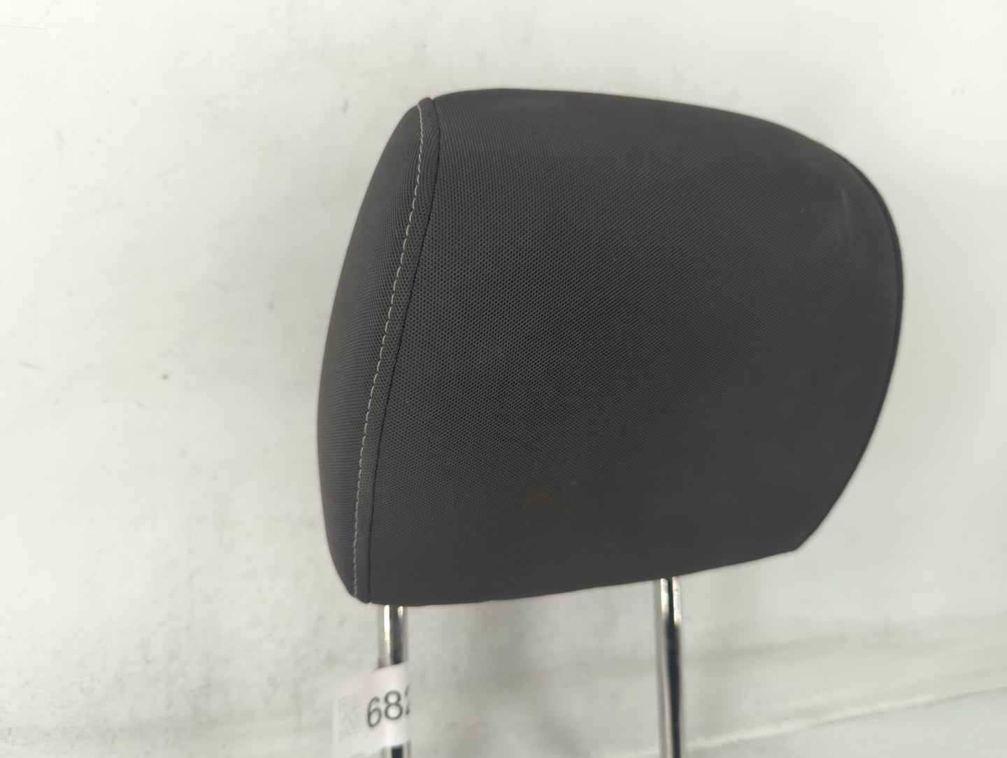 2013-2016 Chevrolet Sonic Headrest Head Rest Front Driver Passenger Seat Fits Fits 2013 2014 2015 2016 OEM Used Auto Parts - Oemusedautoparts1.com