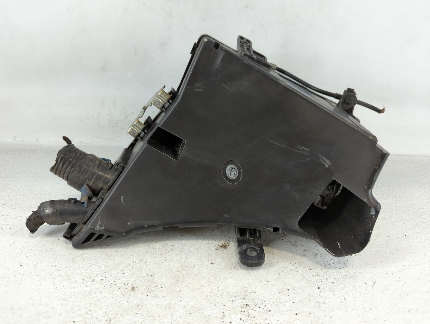 2014-2015 Subaru Forester Fusebox Fuse Box Panel Relay Module P/N:MB100200B Fits Fits 2014 2015 OEM Used Auto Parts - Oemusedautoparts1.com