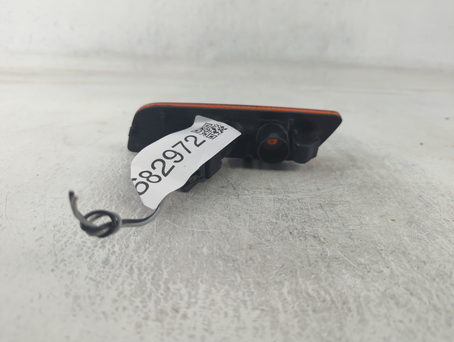 1999-2003 Volvo S80 Tail Light Assembly Driver Left OEM P/N:9190951 Fits Fits 1999 2000 2001 2002 2003 OEM Used Auto Parts - Oemusedautoparts1.com