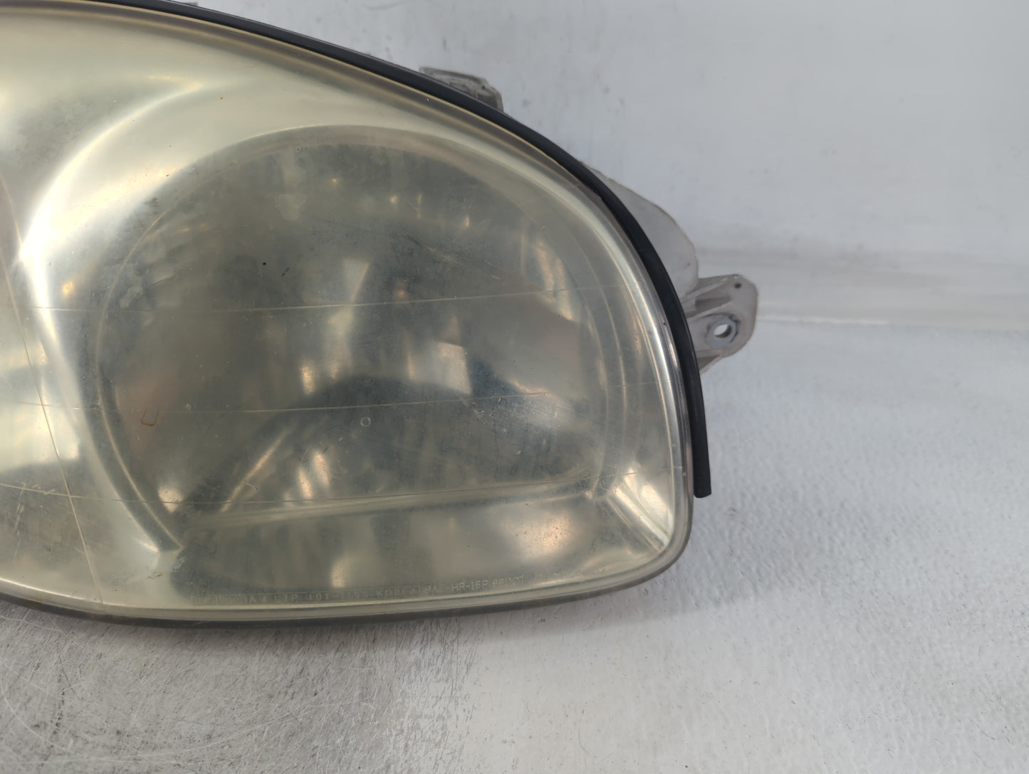 2001-2004 Hyundai Santa Fe Passenger Right Oem Head Light Headlight Lamp - Oemusedautoparts1.com