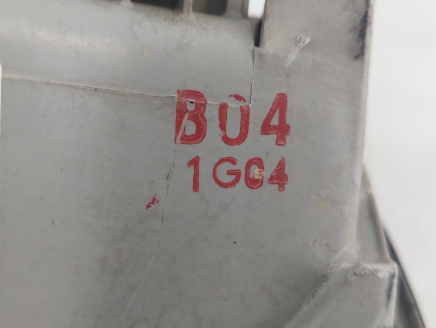 2001-2004 Hyundai Santa Fe Passenger Right Oem Head Light Headlight Lamp - Oemusedautoparts1.com