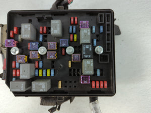 2008-2011 Chevrolet Impala Fusebox Fuse Box Panel Relay Module P/N:13729154-01 Fits Fits 2008 2009 2010 2011 OEM Used Auto Parts