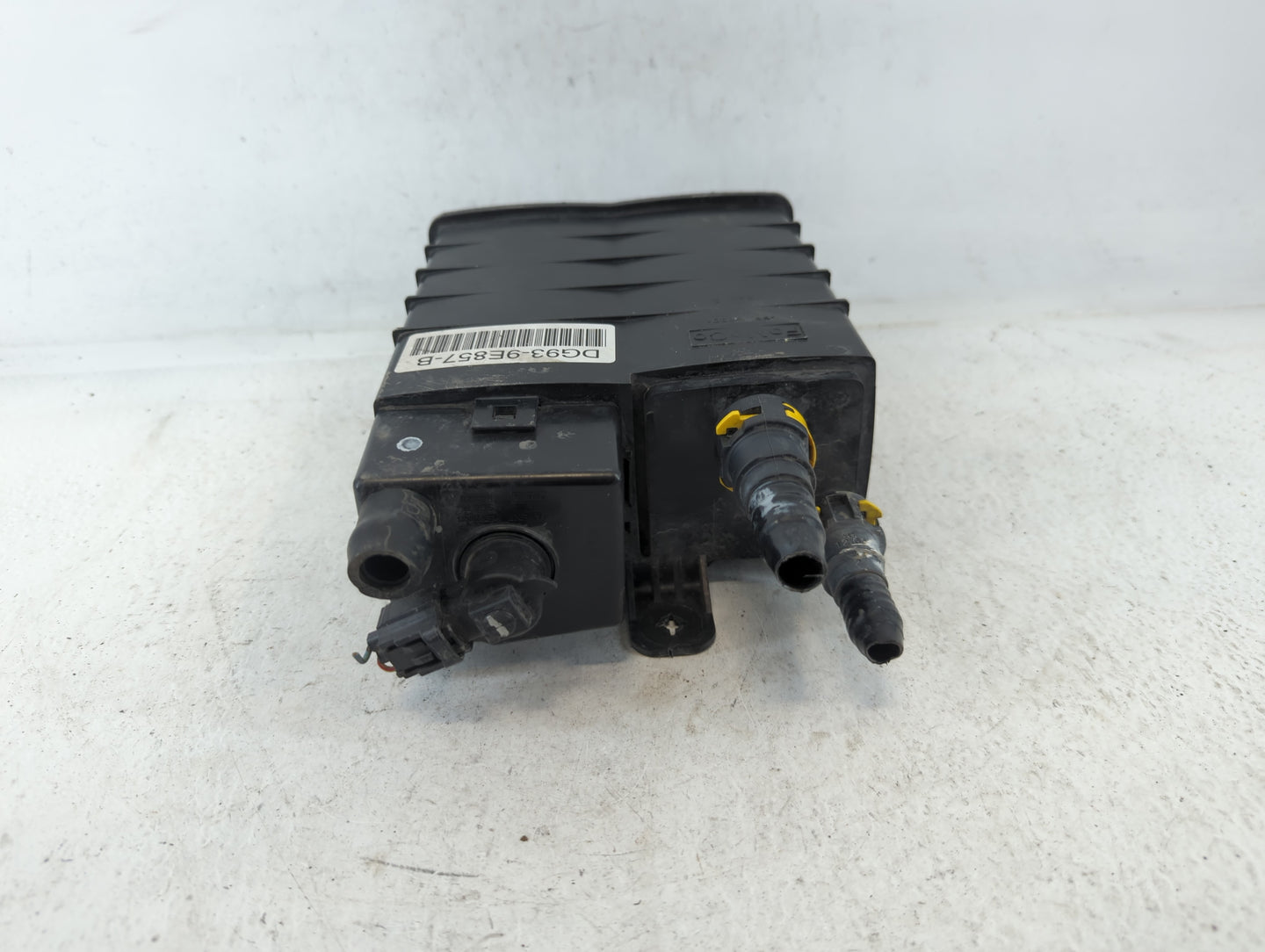 2014 Lincoln Mkz Fuel Vapor Charcoal Canister - Oemusedautoparts1.com