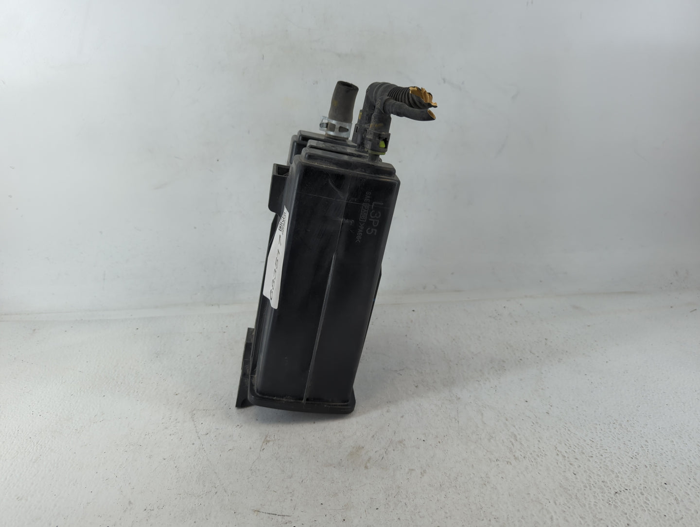 2008 Mazda Mx-5 Miata Fuel Vapor Charcoal Canister - Oemusedautoparts1.com