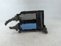 2020-2021 Buick Encore Gx Fusebox Fuse Box Panel Relay Module P/N:30959L Fits Fits 2020 2021 2022 OEM Used Auto Parts - Oemusedautoparts1.com
