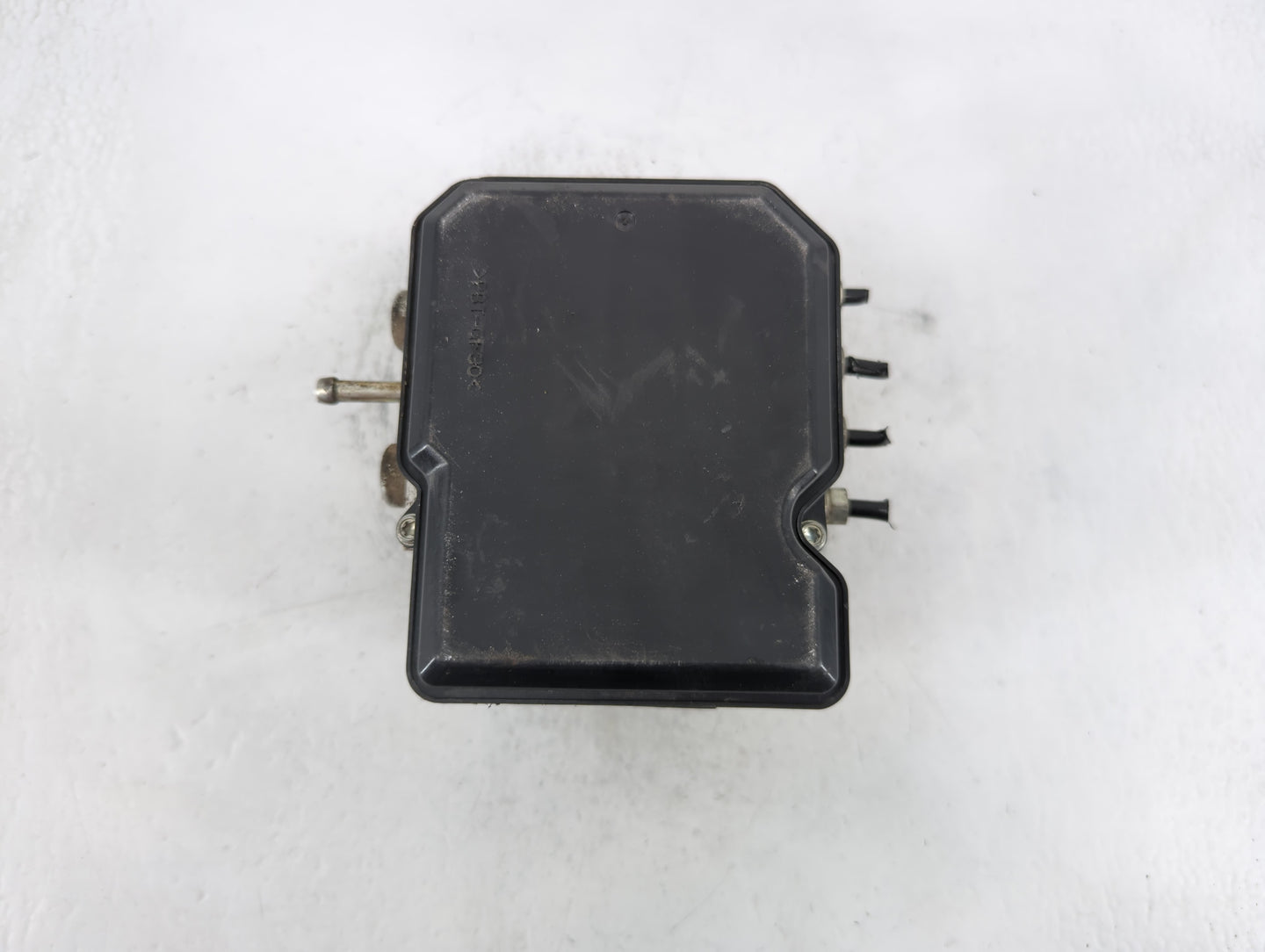 2012-2015 Nissan Rogue ABS Pump Control Module Replacement P/N:47660 JM04A Fits Fits 2012 2013 2014 2015 OEM Used Auto Parts - Oemusedautoparts1.com