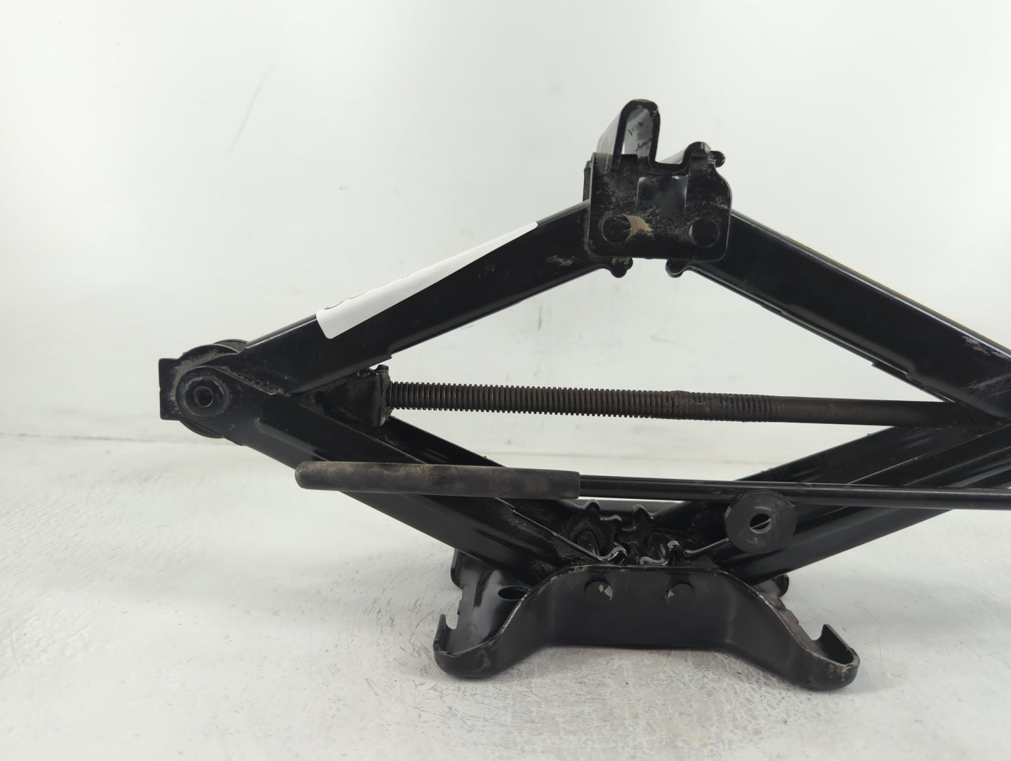 2012 Ford Fiesta Spare Scissor Car Jack - Oemusedautoparts1.com