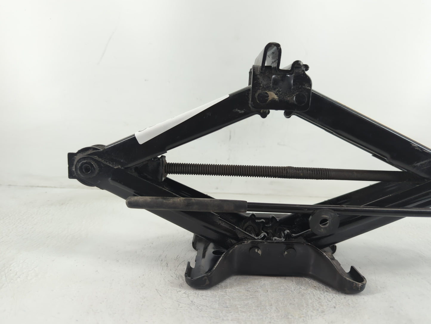 2012 Ford Fiesta Spare Scissor Car Jack - Oemusedautoparts1.com