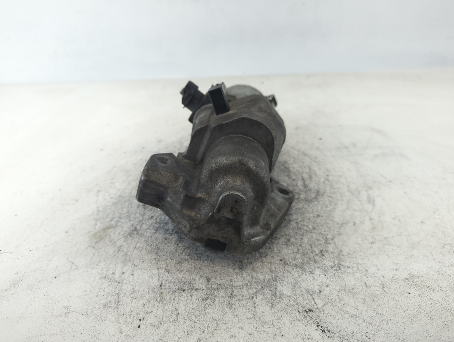 2018 Gmc Yukon Xl 1500 Car Starter Motor Solenoid OEM P/N:SM-74011 Fits Fits 2019 2020 OEM Used Auto Parts - Oemusedautoparts1.com